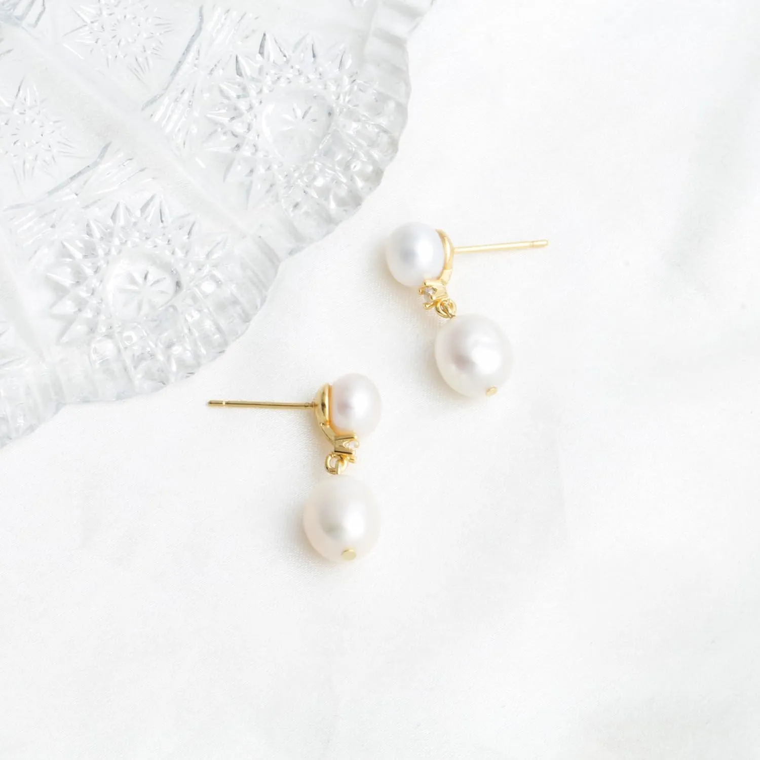 14K Gold Plated Cultured White Baroque Pearl Dangling Drop Earrings for Women Trendy