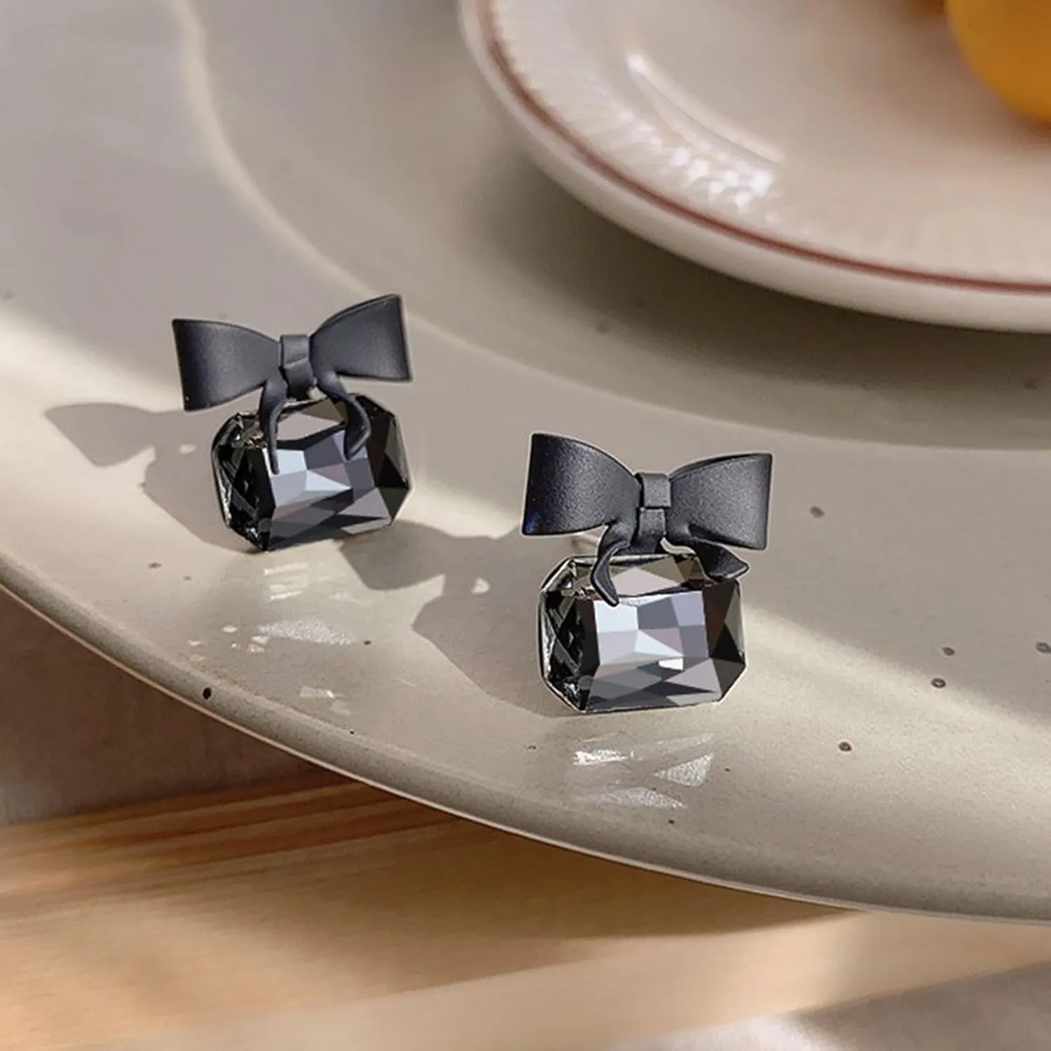 Black Bow Earrings for Women Trendy Rhinestone Dangling Sparkly Wedding Earrings for Brides Black Earring Bow Jewelry