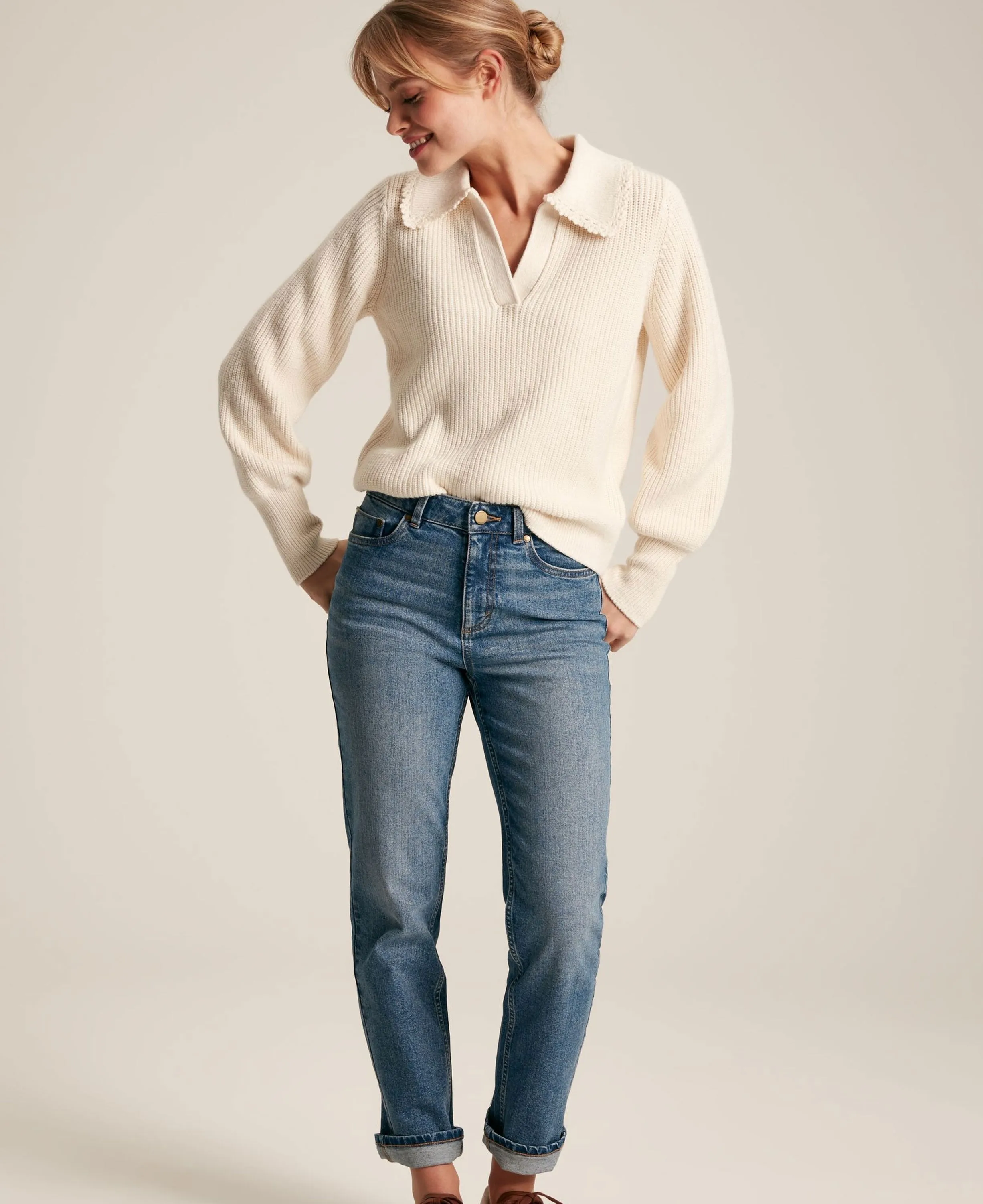 Evangeline Ribbed Jumper with Crochet Collar - Creme