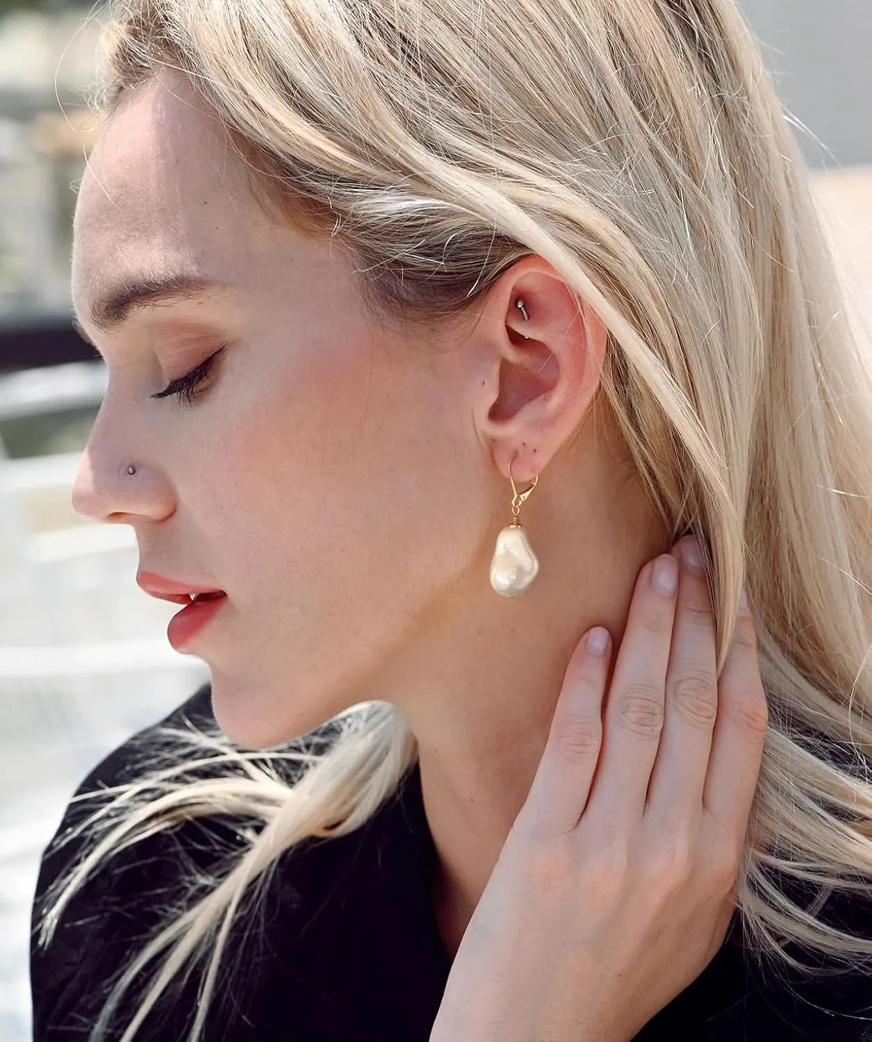 Handpicked White Pearl Earrings 18k Gold Plated Leverback Dangle Stud Pearl Earrings Jewelry for Women