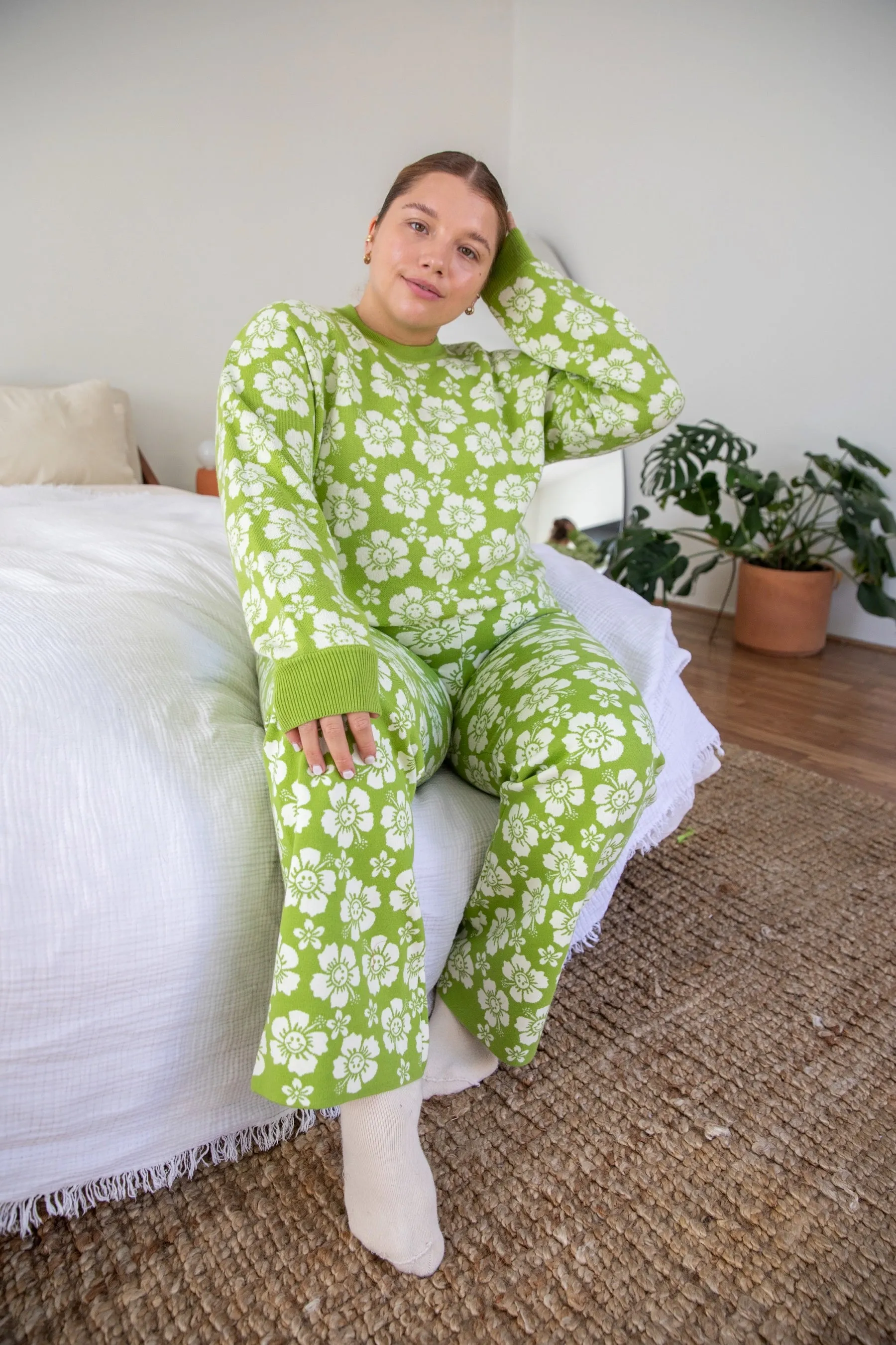 Olive Happy Hawaii Knit Pant