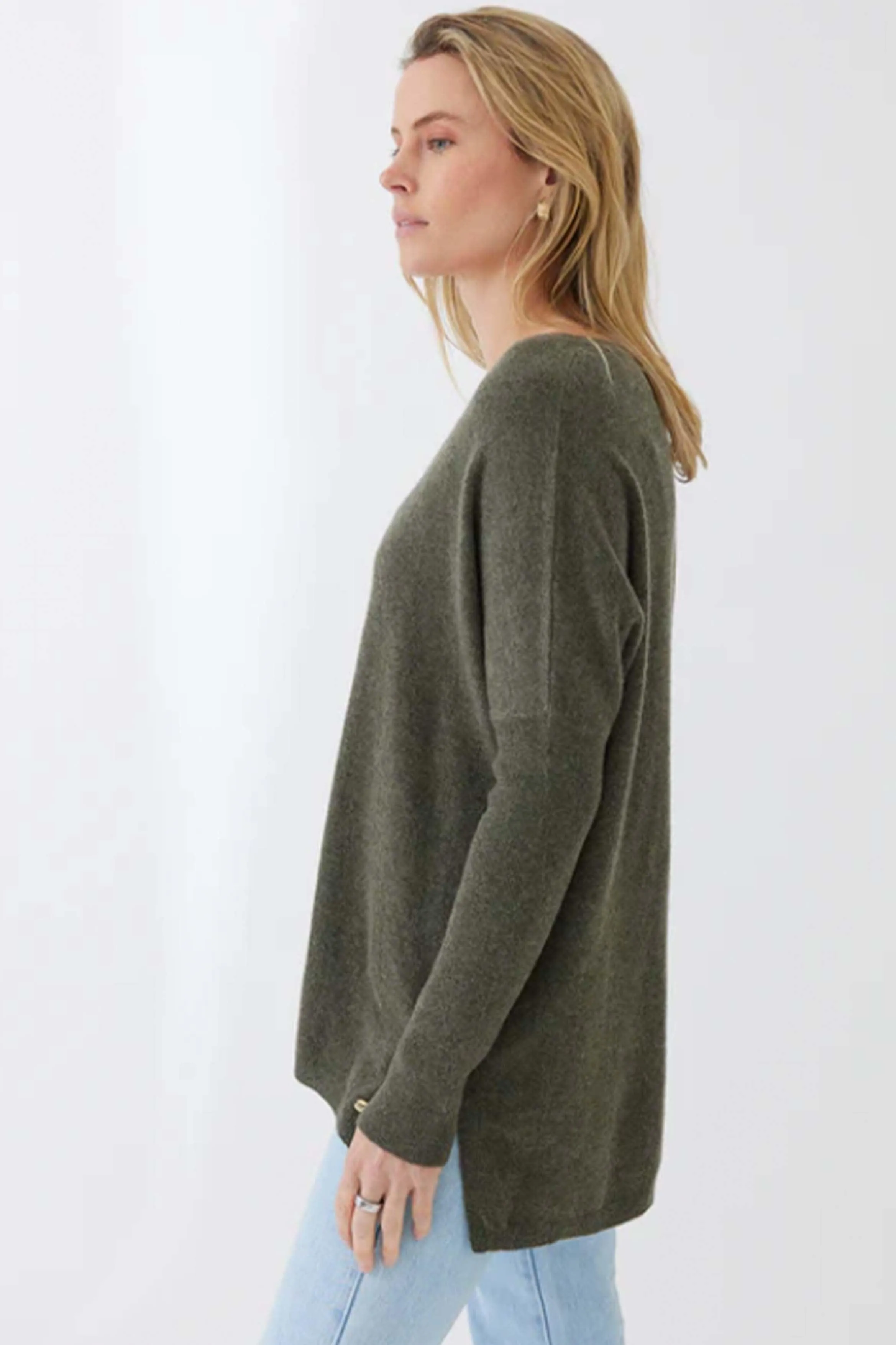 V-Neck Boyfriend Sweater | Military